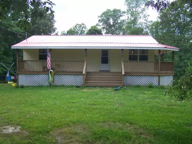 192 Peters Rd, Hohenwald, TN 38462