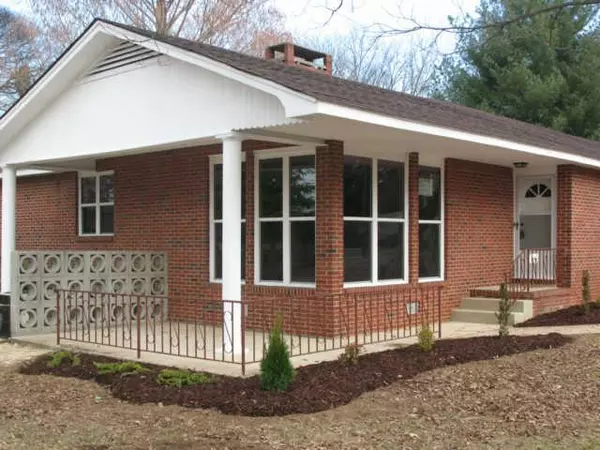 610 N High St, Winchester, TN 37398