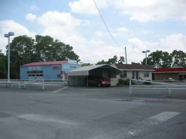 632 Dinah Shore Blvd, Winchester, TN 37398