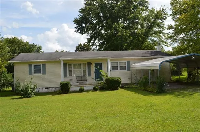 Huntland, TN 37345,210 Cumberland Blvd