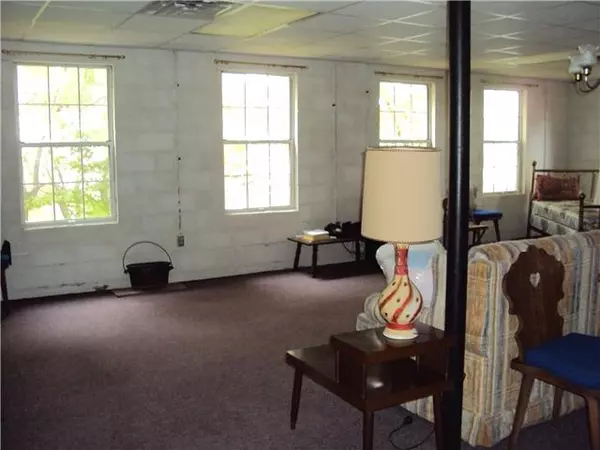 Smithville, TN 37166,437 Oak Dr