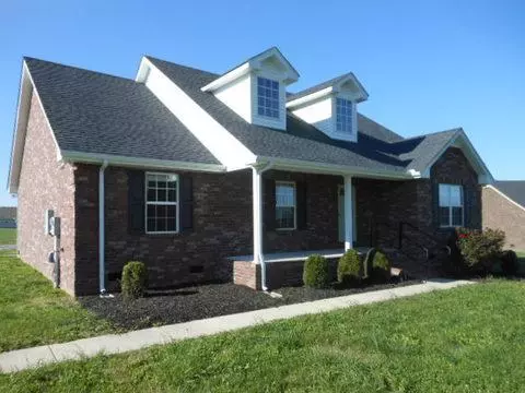 1023 Peak Dr, Castalian Springs, TN 37031