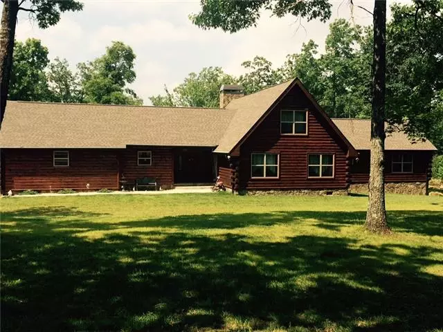 1595 N Campbell Rd, Altamont, TN 37301