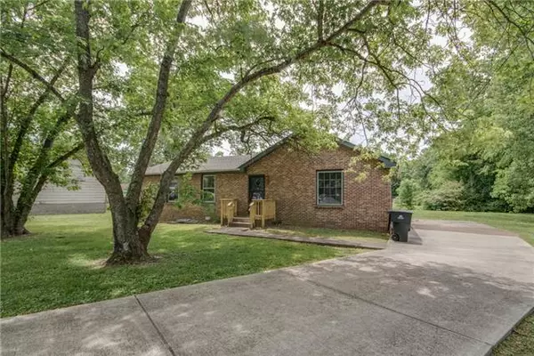 3729 CREEKLAND COURT, Nashville, TN 37218