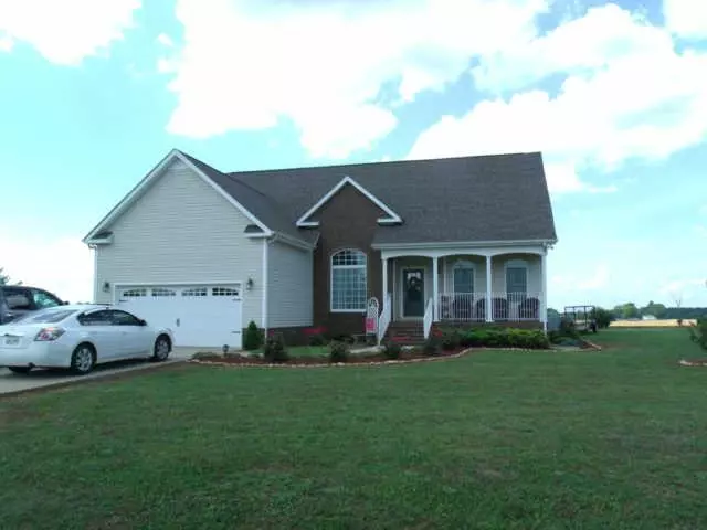 162 Charlotte Dr, Winchester, TN 37398