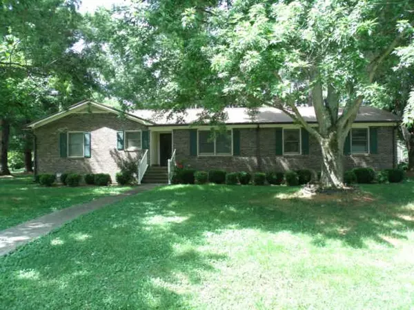 Winchester, TN 37398,105 Lisa Cir