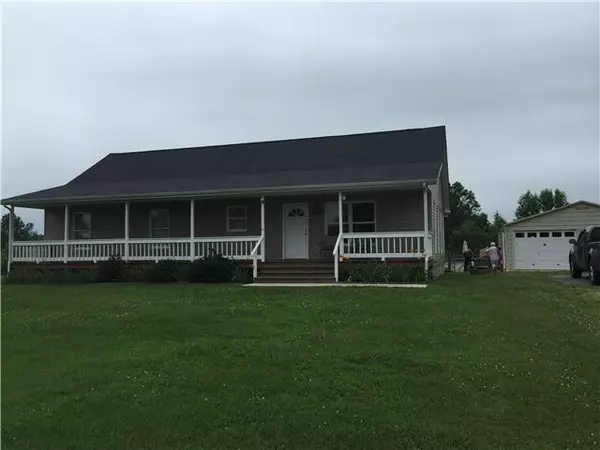 3260 Mobley Ridge Rd, Duck River, TN 38454