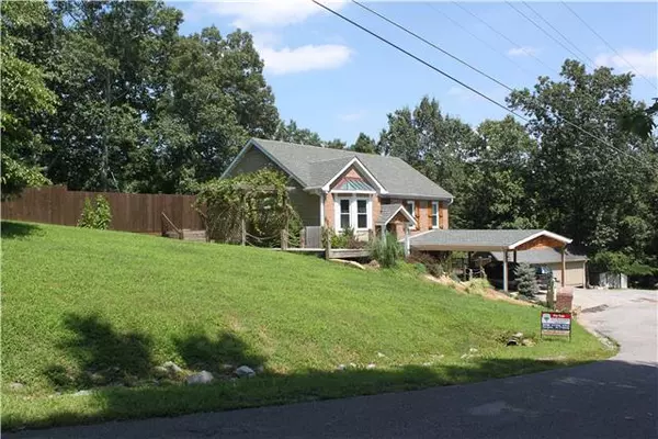 Pegram, TN 37143,1058 Shagbark Court