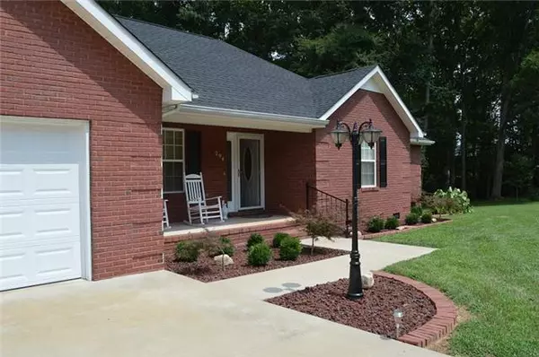 Winchester, TN 37398,294 Golf Shores Dr