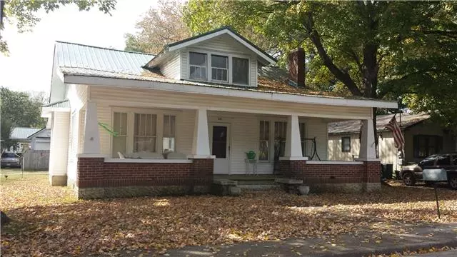 601 N Vine St, Winchester, TN 37398