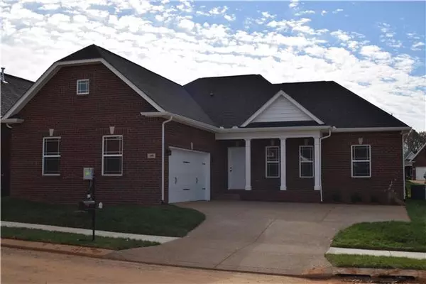 100 Cottage Trace Drive, White House, TN 37188