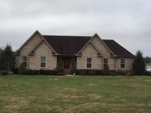 1854 Blue Spring Rd, Decherd, TN 37324