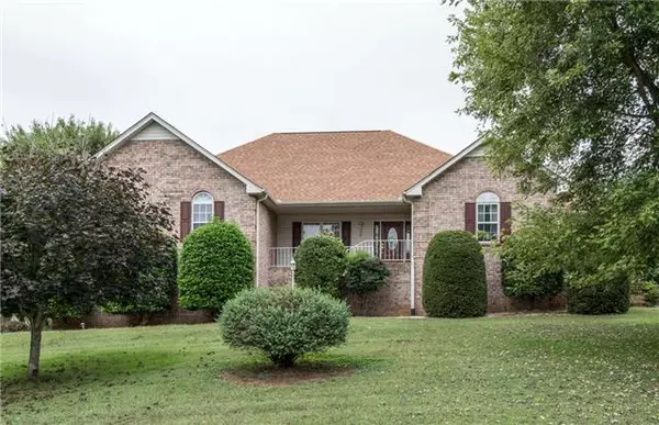 1003 Lorilei Ln,  Springfield,  TN 37172