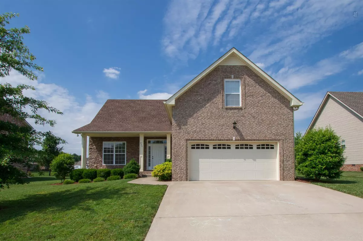 Clarksville, TN 37043,939 Willow Cir