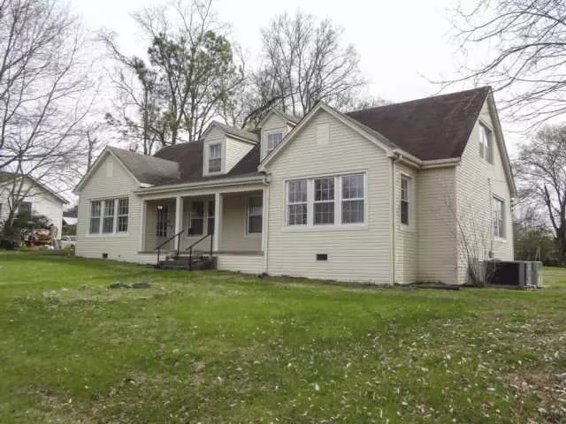 427 E Washington St., Pulaski, TN 38478