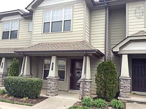 105 4th Ave #202,  Murfreesboro,  TN 37130