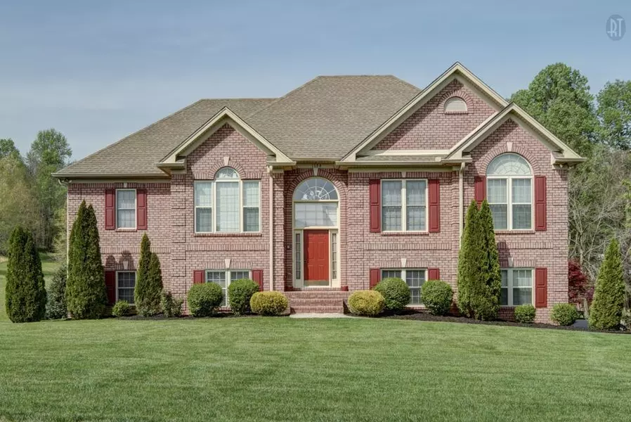 1158 Keystone Dr, Pleasant View, TN 37146