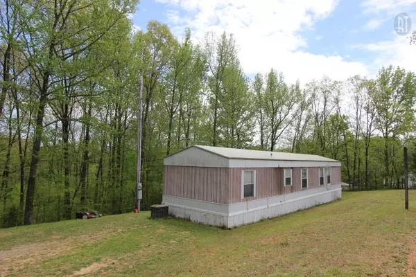 518 Pumpkin Ridge Rd, Dover, TN 37058