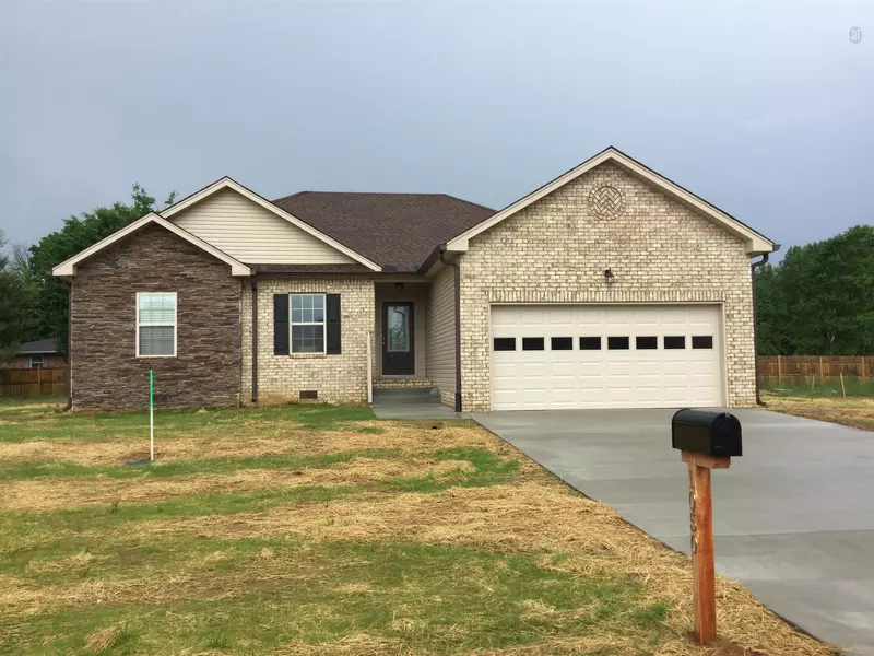 10 Friendship Rd, Cross Plains, TN 37049