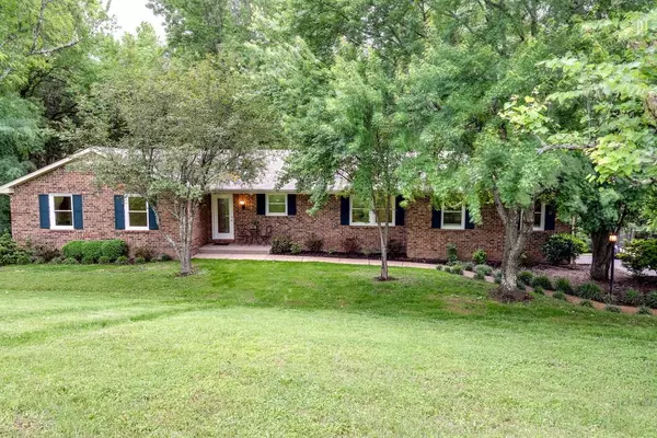 1829 Hidden Ridge Cir, Mount Juliet, TN 37122