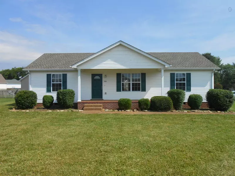 1010 Edwards Ln, Portland, TN 37148