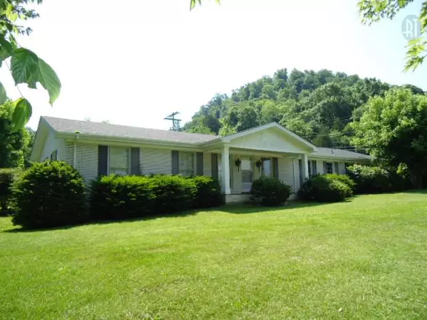 6991 Gainesboro Hwy, Celina, TN 38551