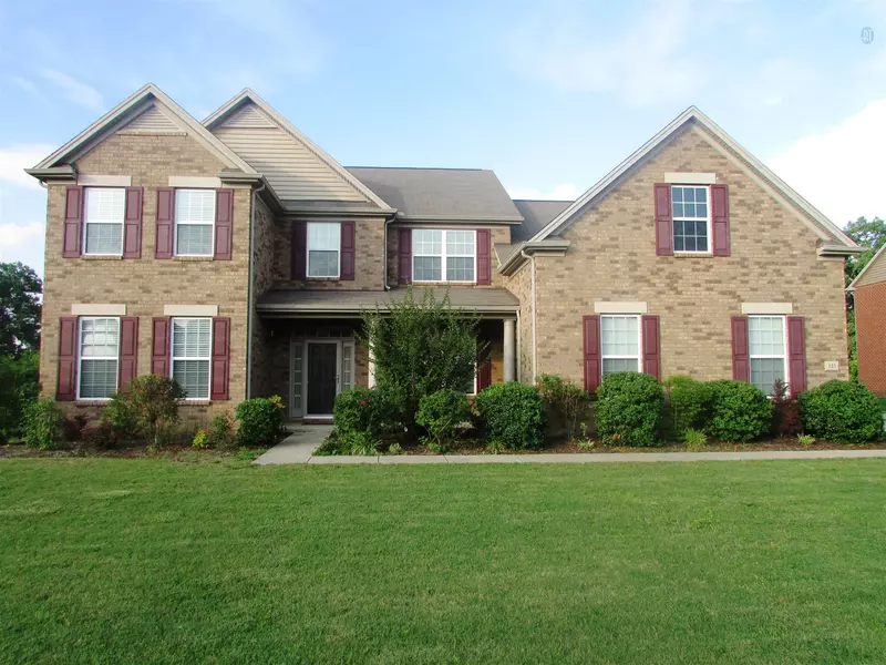 221 Rock Castle Dr, Lebanon, TN 37087