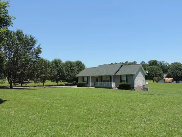 Greenbrier, TN 37073,1034 Chickasaw Trl