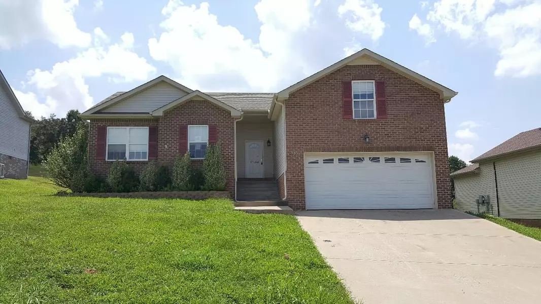 500 Cedar Valley, Clarksville, TN 37043