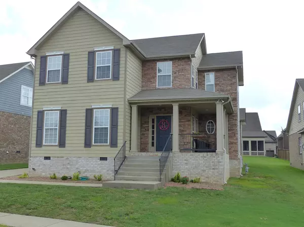 333 Midtown Trl, Mount Juliet, TN 37122