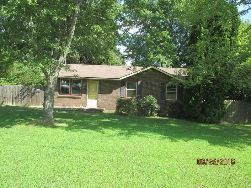 527 Caskey Dr, Clarksville, TN 37042