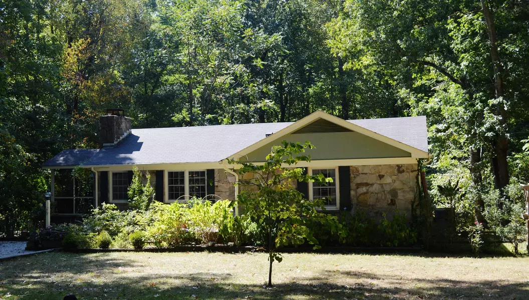 351 Greensview Road, Sewanee, TN 37375