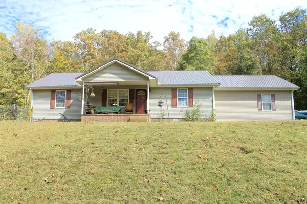 619 Longbranch Rd, Hohenwald, TN 38462