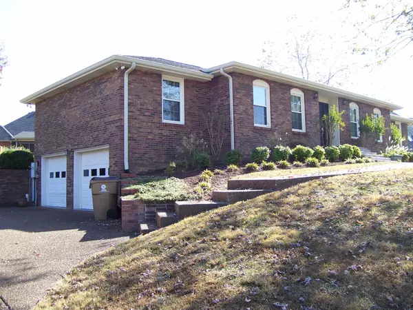 Goodlettsville, TN 37072,104 Justin Ct