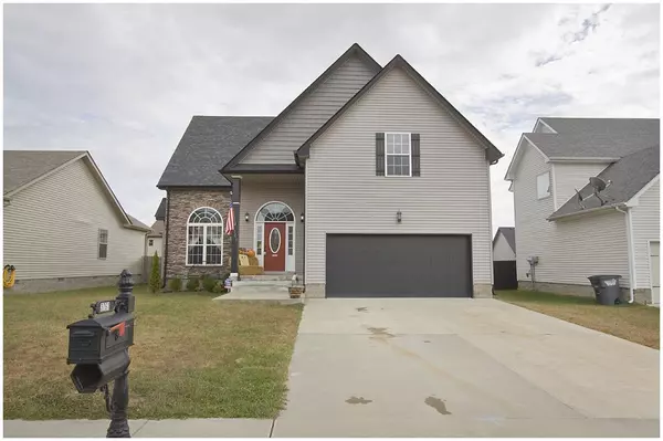 3761 Gray Fox Dr, Clarksville, TN 37040