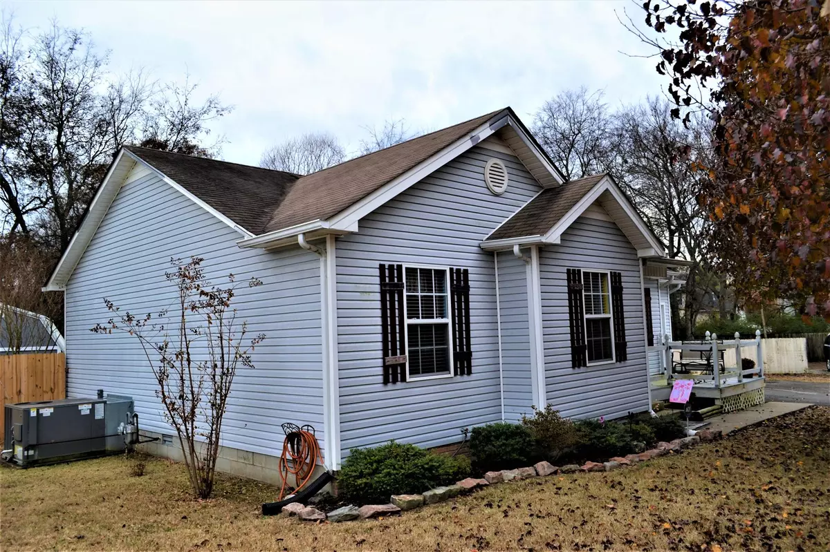 Columbia, TN 38401,106 Bullock St