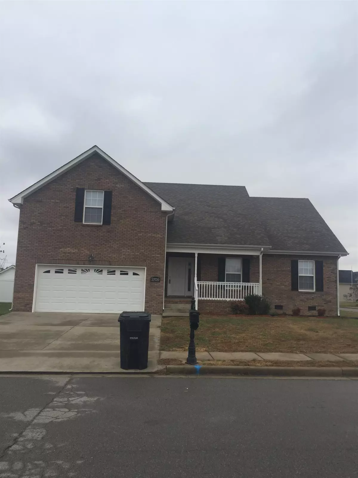 Clarksville, TN 37040,3709 Meadow Ridge Ln