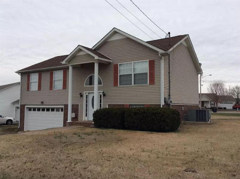 1623 Jamie Dr, Columbia, TN 38401