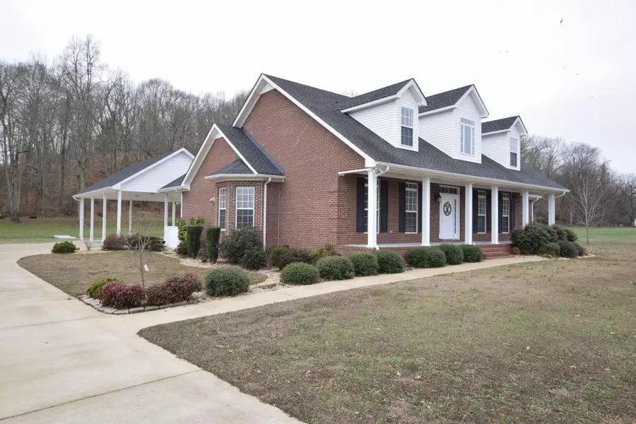 791 Scenic Dr, Pulaski, TN 38478