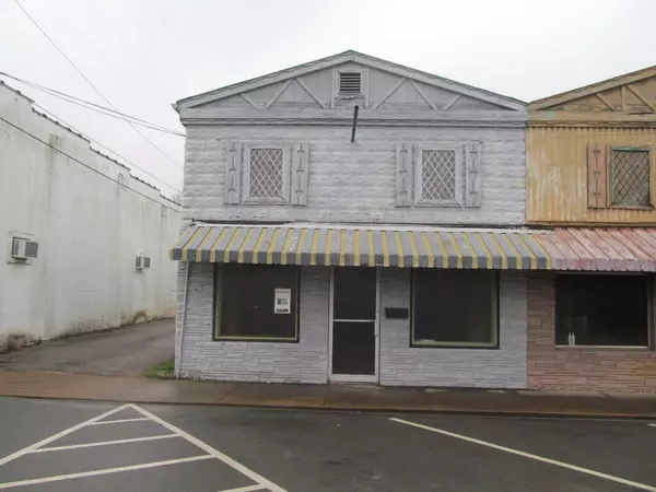 Hohenwald, TN 38462,28 N Park St