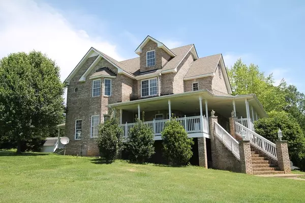 6347 Buzzard Creek Rd, Cedar Hill, TN 37032