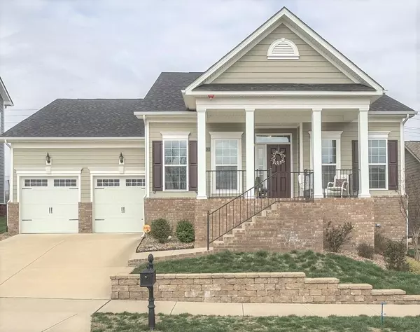 640 Streamside Ln, Franklin, TN 37064