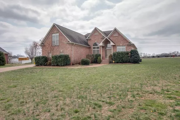 Lebanon, TN 37087,404 Lee Ct