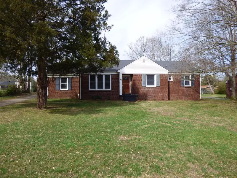 46 W Bel Air Blvd, Clarksville, TN 37042