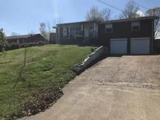 160 Vulco Dr, Hendersonville, TN 37075