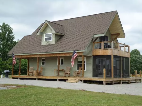 5884 Salt Lick Road, Burkesville, KY 42717