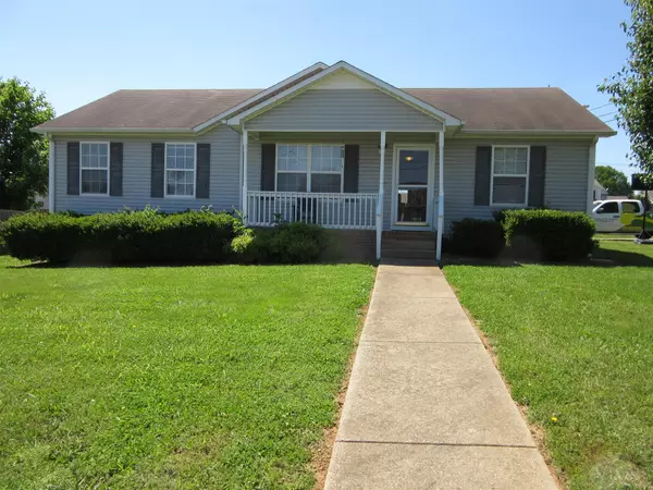 Columbia, TN 38401,2106 Hollandale Cir