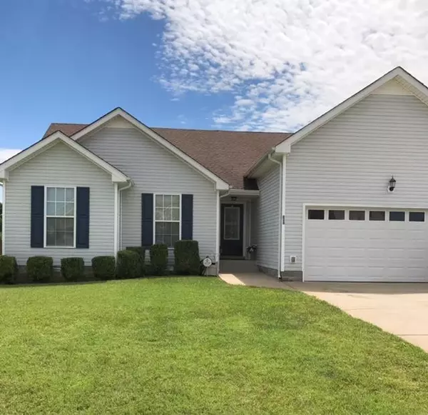 828 Cindy Jo Ct,  Clarksville,  TN 37040