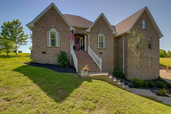 905 Gailynn Marie Dr, Mount Juliet, TN 37122