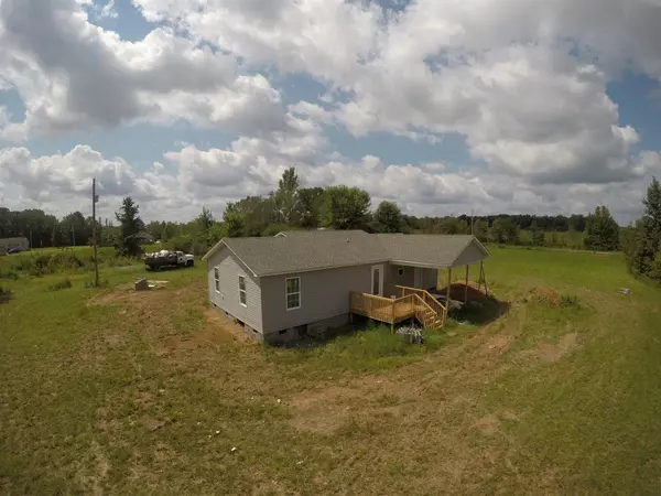 Hohenwald, TN 38462,107 Liza Beth Ln.